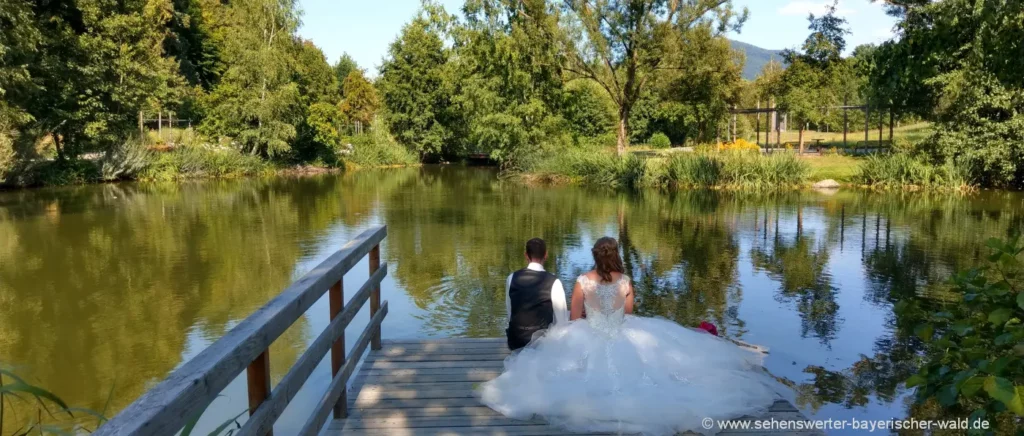 Hochzeit Ideen Fotoshooting am See in Bayern Hochzeitsbilder Brautpaar