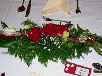 Ideen Tisch Deko zur Hochzeit Blumen Dekoration selber machen